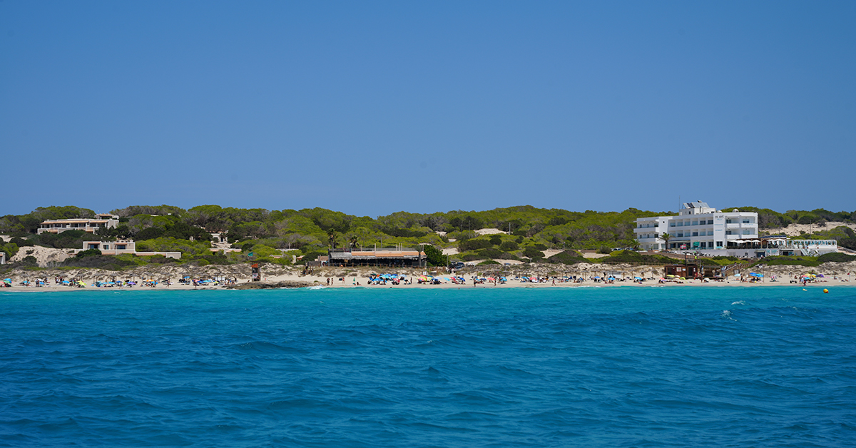land view from boat for hire