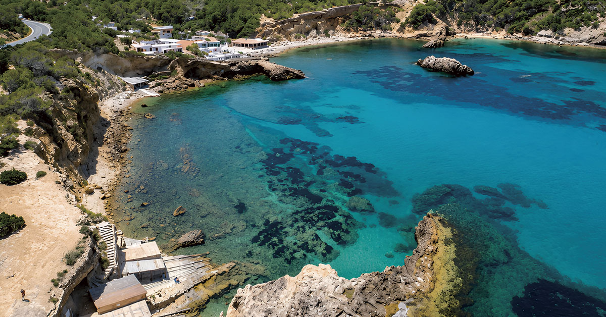 playa ibiza cala xarraca
