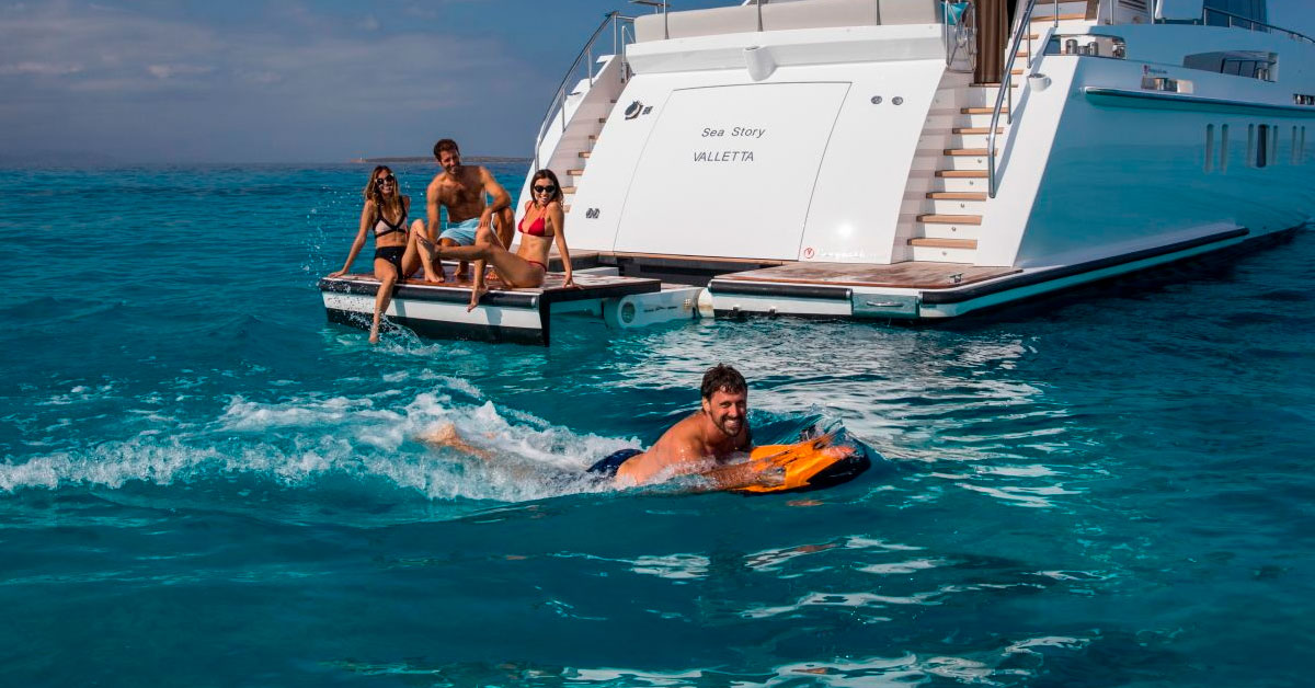 Discover the nautical toys you can enjoy in our charters in Ibiza