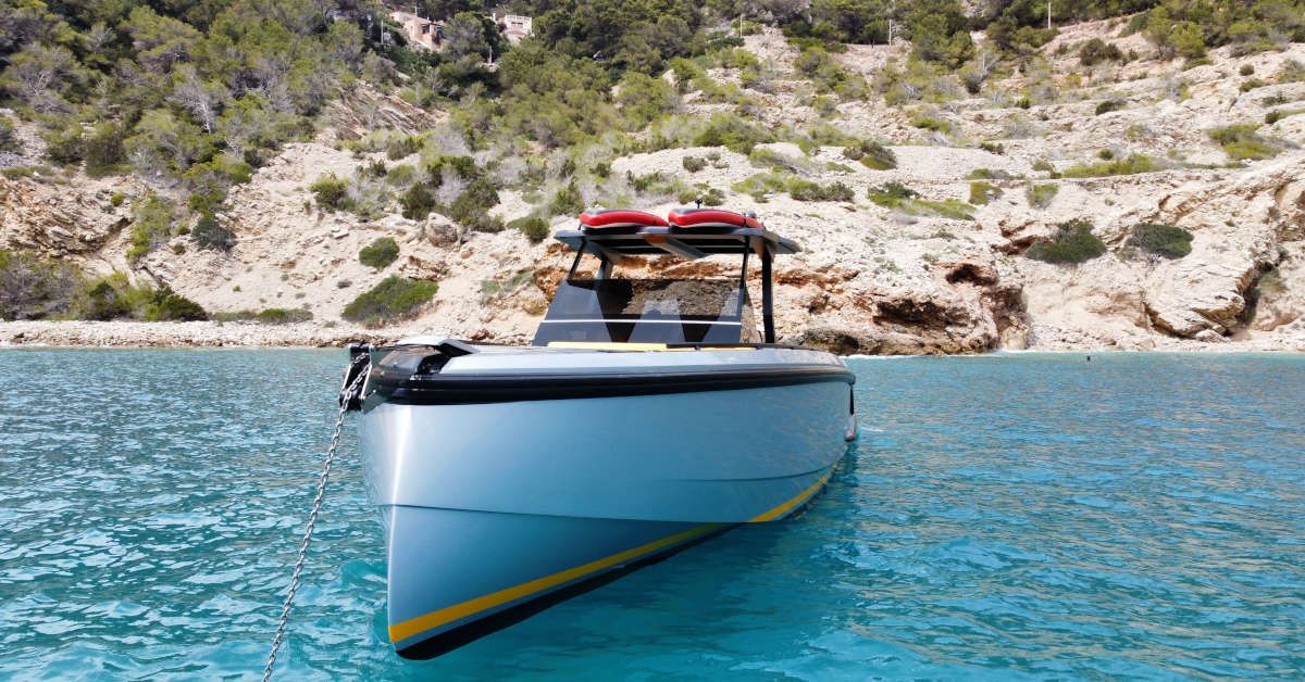 The Best Routes to Sail in a Boat in Ibiza
